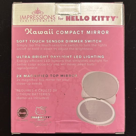 Hello Kitty Compact Mirror with LED light - Picture 5 of 6